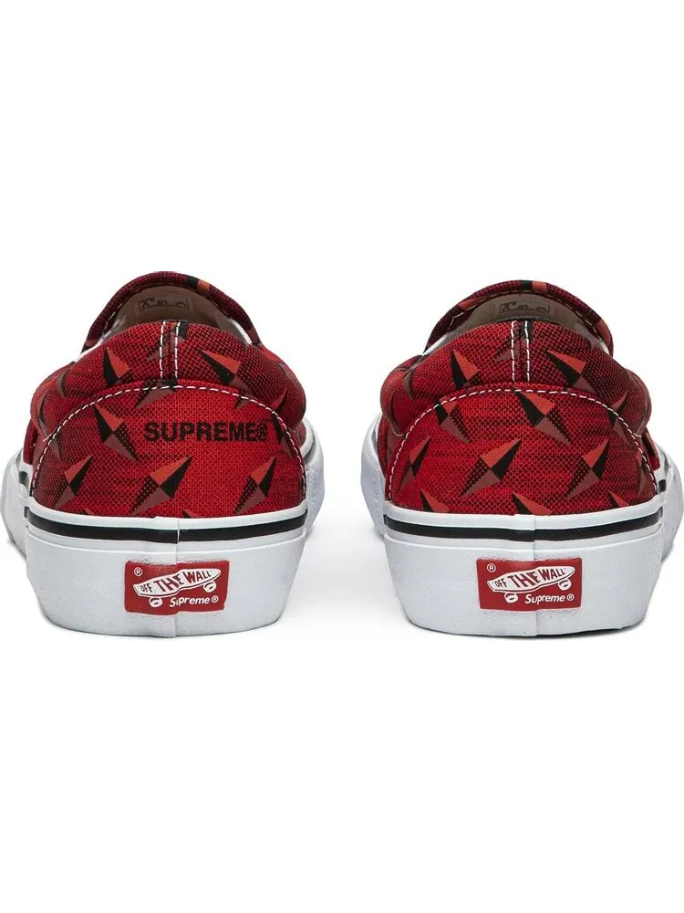 Кеды Vans Supreme x Classic Slip-On Pro Diamond Plate Red — изображение 6 из 8, красный