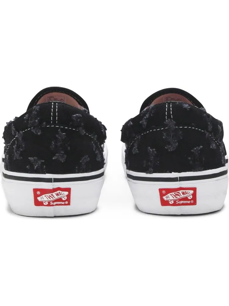 Кеды Vans Supreme x Slip-On Black Hole Punch Denim — изображение 6 из 8, черный