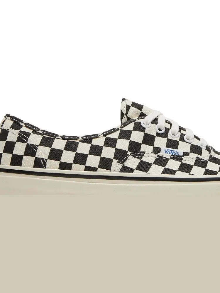 Кеды Vans Authentic 44 DX Anaheim Factory — изображение 2 из 8, белый