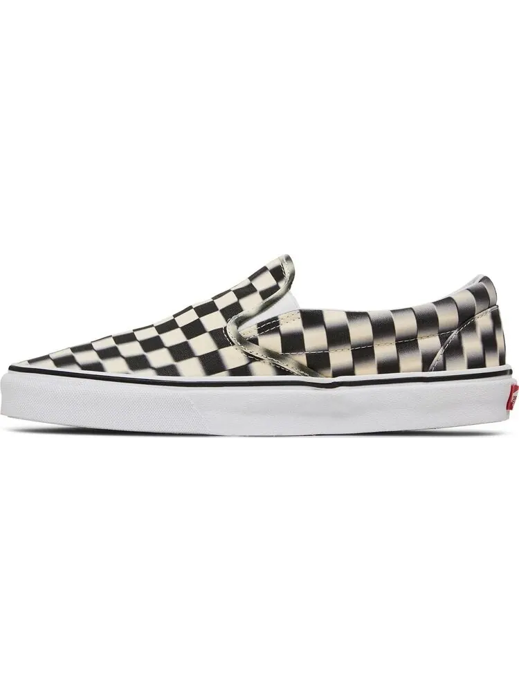 Кеды Vans Classic Slip-On Blur Check — изображение 3 из 8, черный