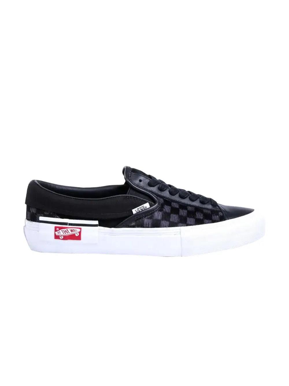 Кроссовки Slip-On Cap LX Vans — изображение 1 из 1, черный/белый