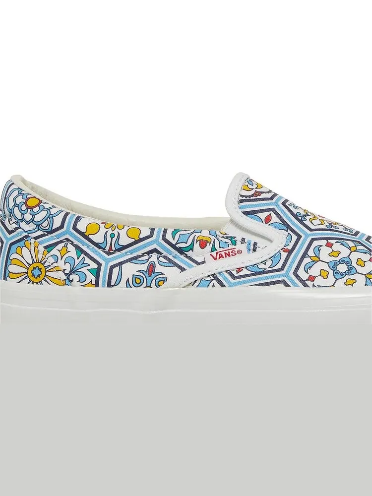 Кеды Vans KITH x Classic Slip-On Blue Moroccan Pattern — изображение 2 из 8, синий
