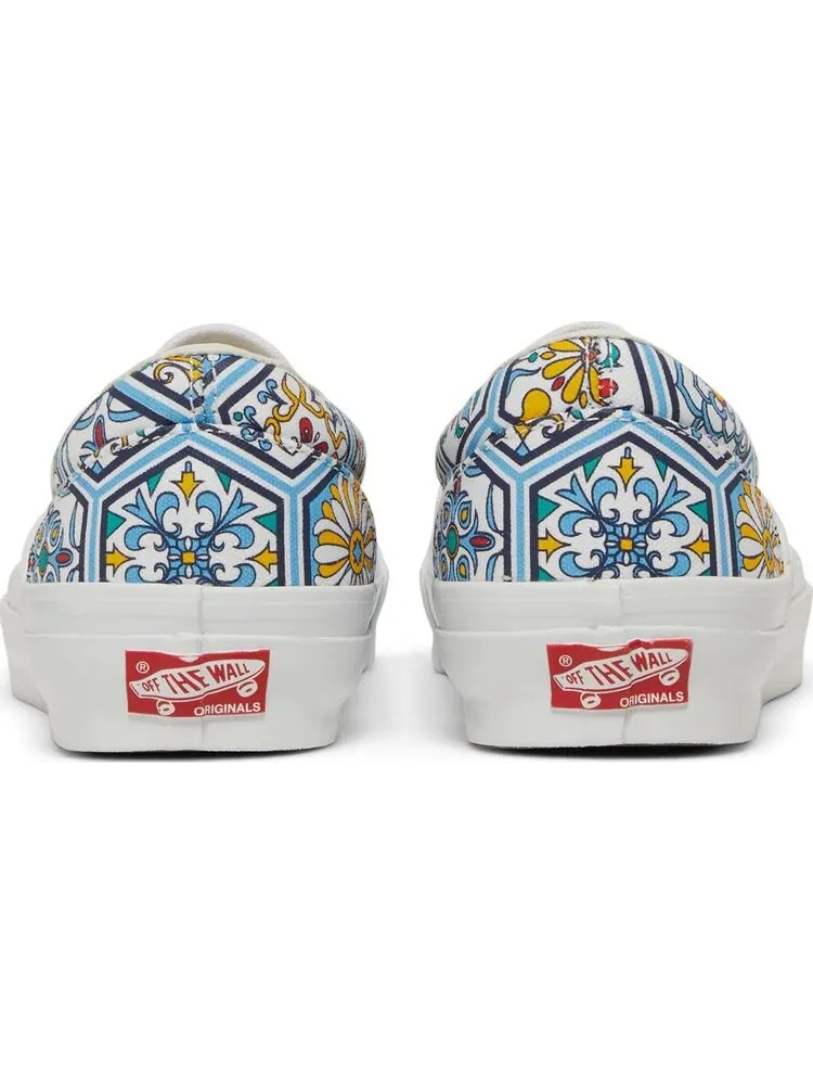 Кеды Vans KITH x Classic Slip-On Blue Moroccan Pattern — изображение 6 из 8, синий