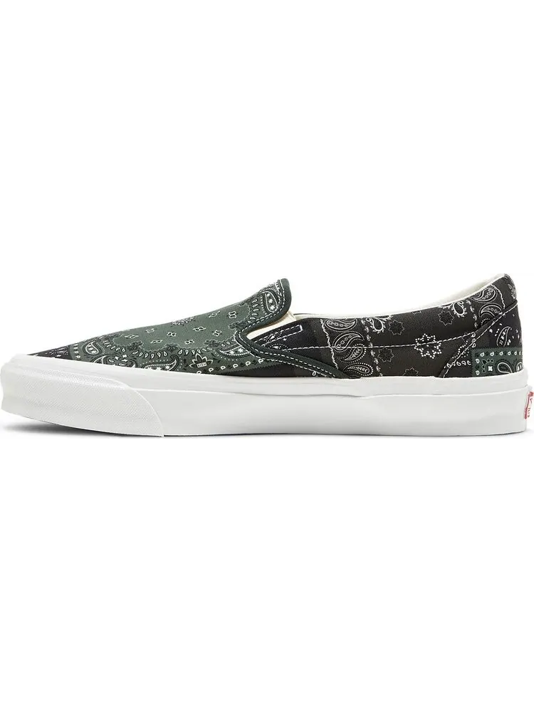 Кеды Vans Kith x Vault OG Classic Slip-On LX Bandana - Scarab — изображение 3 из 8, зеленый