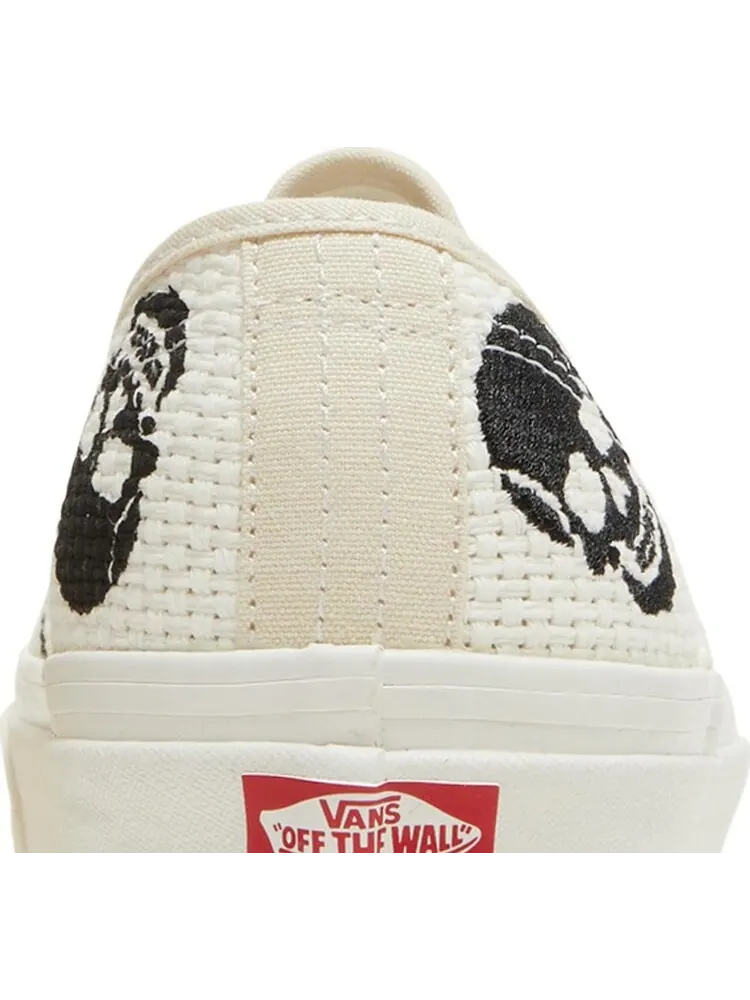 Кеды Vans Authentic 44 DX Anaheim Factory - Needlework Skull — изображение 7 из 8, белый