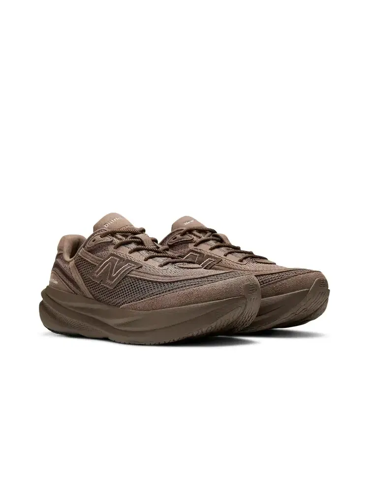 Кроссовки District Vision x Wmns New Balance 1080v15 — изображение 2 из 2, черный