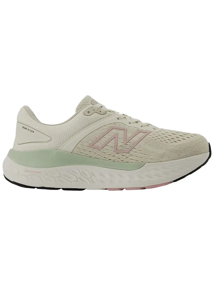 Кроссовки New Balance Wmns Fresh Foam X 1540v4 'Turtledove Silver Moss' — изображение 1 из 1, серебристый