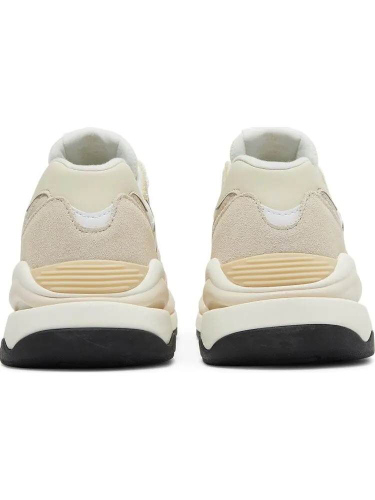 Кроссовки New Balance Wmns 57/40 'Sea Salt' — изображение 6 из 8, бежевый