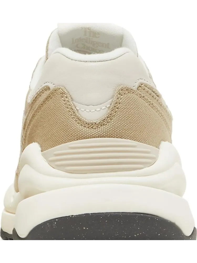 Кроссовки New Balance Wmns 57/40 'Angora' — изображение 7 из 8, коричневый