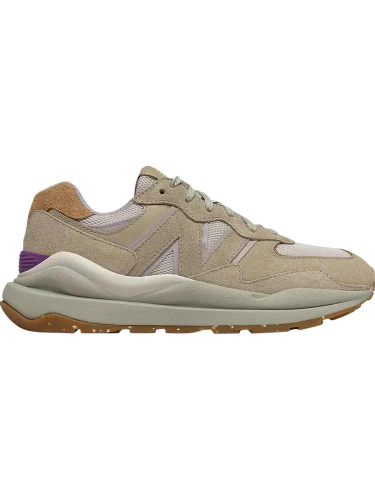 Кроссовки New Balance Wmns 57/40 'Incense Sour Grape' — изображение 1 из 1, бежевый
