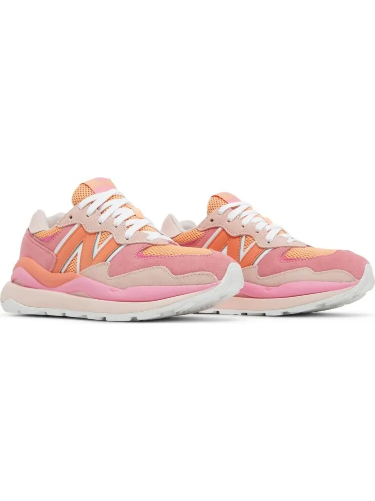 Кроссовки New Balance Wmns 57/40 'Valentine's Day' — изображение 8 из 8, розовый