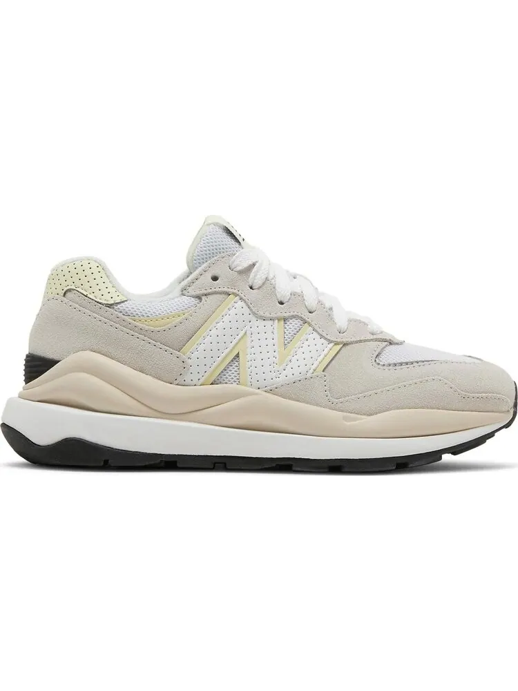 Кроссовки New Balance Wmns 57/40 'Gold Aspen' — изображение 1 из 8, бежевый
