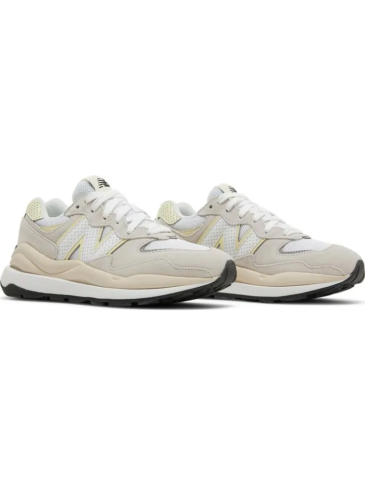 Кроссовки New Balance Wmns 57/40 'Gold Aspen' — изображение 8 из 8, бежевый