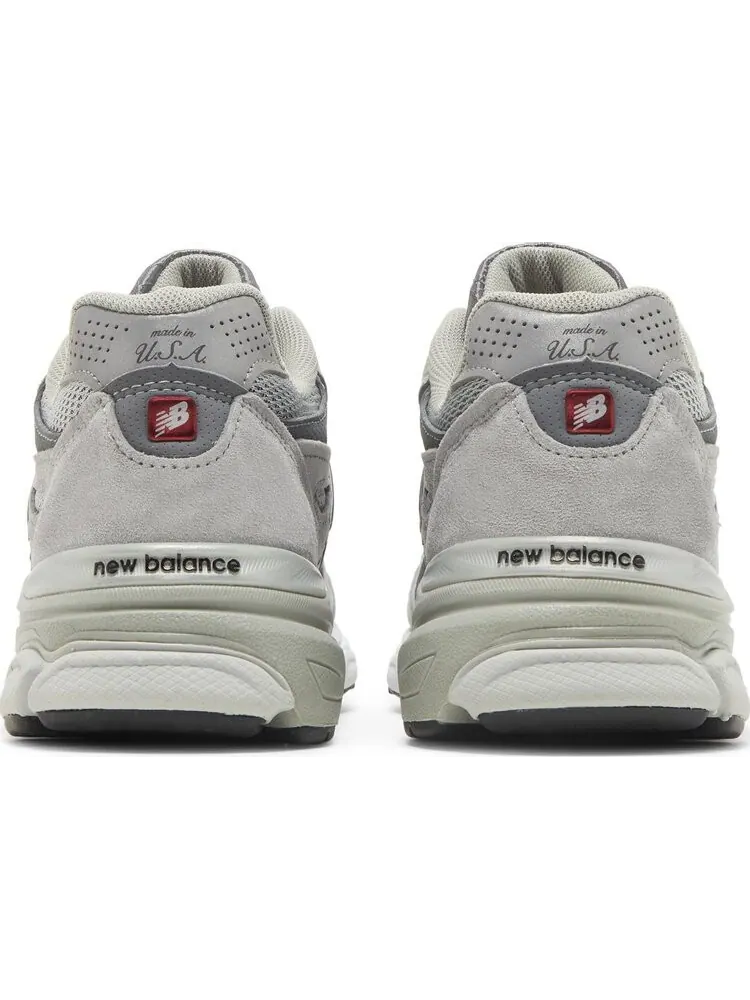 Кроссовки New Balance Wmns 990v3 Made In USA 'Grey' — изображение 6 из 8, серый