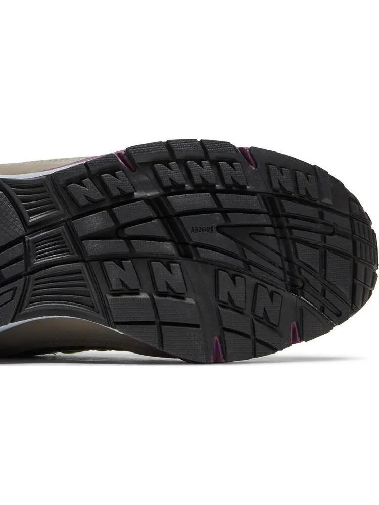Кроссовки New Balance Stray Rats x Wmns 991 Made in England 'Purple Green' — изображение 5 из 8, фиолетовый