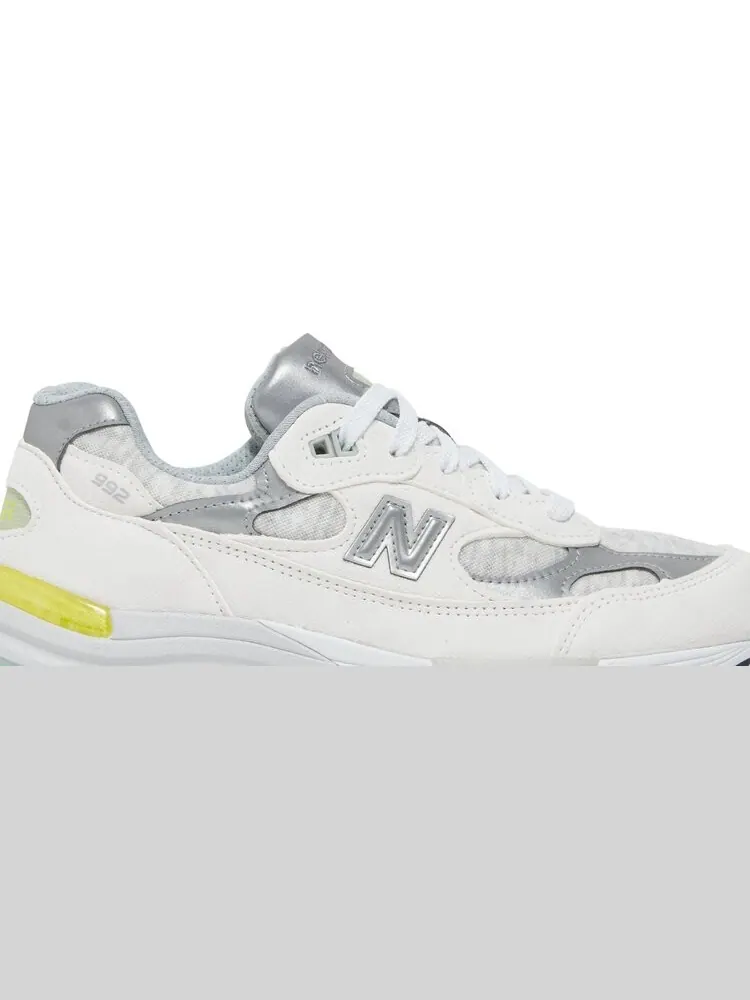 Кроссовки New Balance Wmns 992 Made in USA 'White Cyclone' — изображение 2 из 8, белый