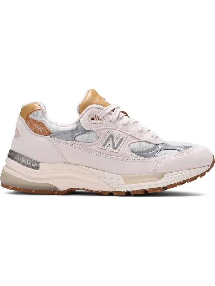 Кроссовки New Balance Wmns 992 Made in USA 'Cork' — изображение 1 из 8, коричневый