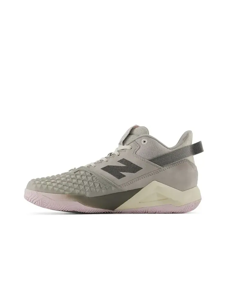 Кроссовки New Balance Wmns Coco CG2 — изображение 2 из 2, серый
