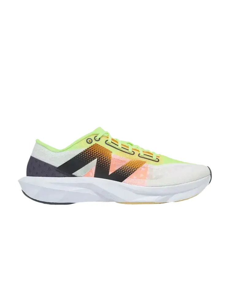 Кроссовки New Balance Wmns Fuelcell Pvlse V1 D Wide — изображение 1 из 1, зеленый черный