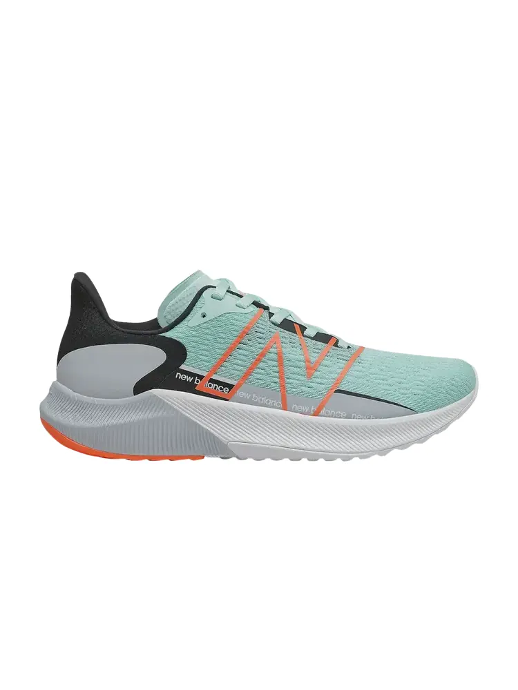 Кроссовки New Balance Wmns FuelCell Propel v2 — изображение 1 из 1, зеленый
