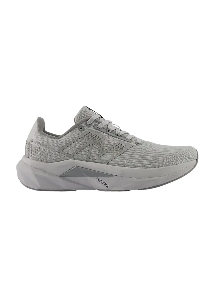 Кроссовки Wmns FuelCell Propel v5 Wide — изображение 1 из 1, серый