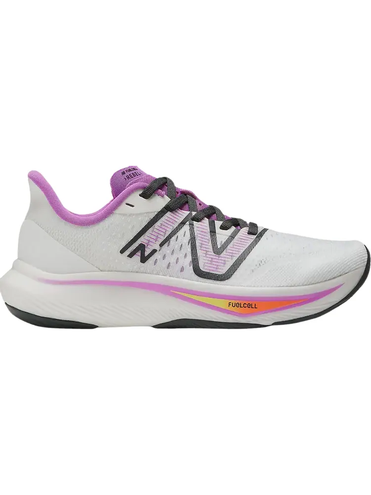 Кроссовки Wmns FuelCell Rebel v3 'White Cosmic Rose' — изображение 1 из 1, белый