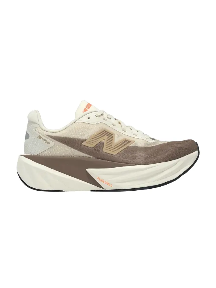 Кроссовки New Balance Wmns Fuelcell Rebel v5 Wide 'Beige Brown' — изображение 1 из 1, бежевый