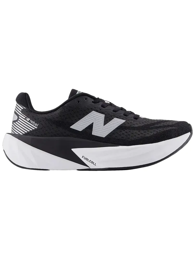 Кроссовки New Balance Wmns FuelCell Rebel v5 'Black White Silver Metallic' — изображение 1 из 1, черный