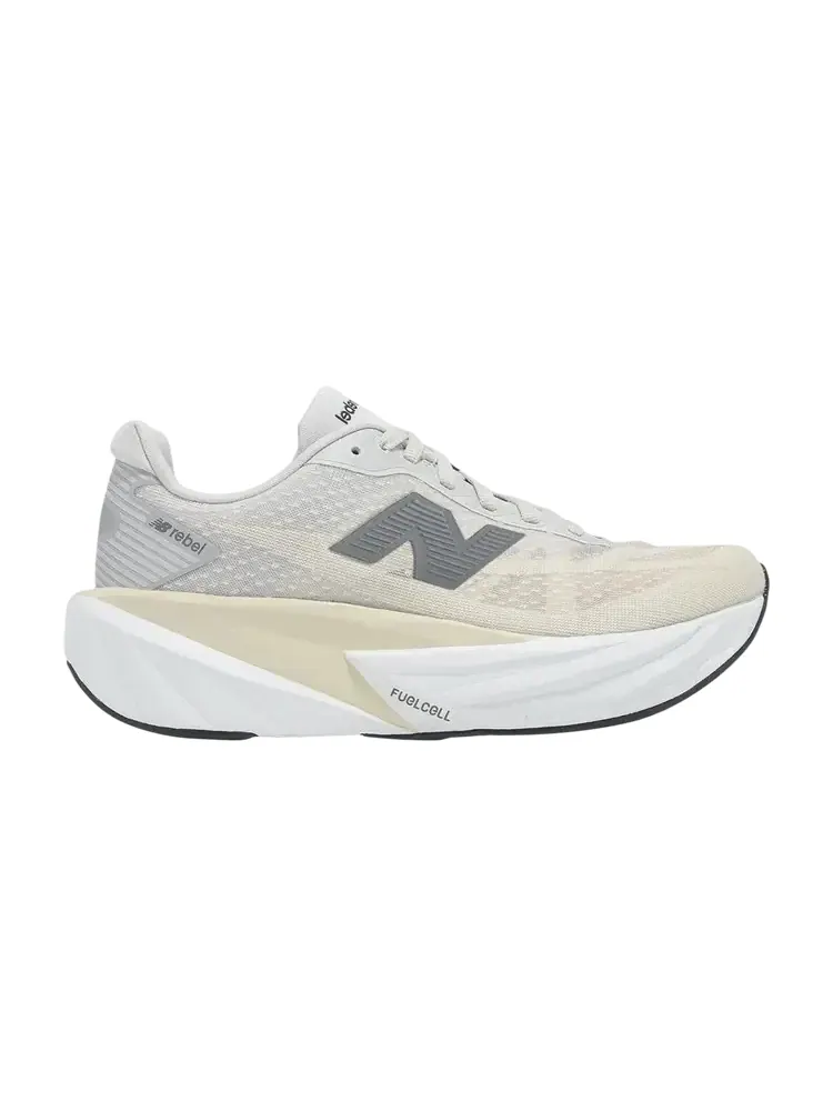 Кроссовки New Balance Wmns Fuelcell Rebel V5 D Wide — изображение 1 из 1, серый белый