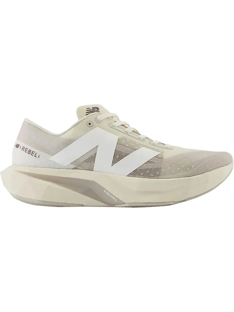 Кроссовки Sydney McLaughlin-Levrone x Wmns FuelCell Rebel v4 'Linen Moonrock' — изображение 1 из 1, бежевый