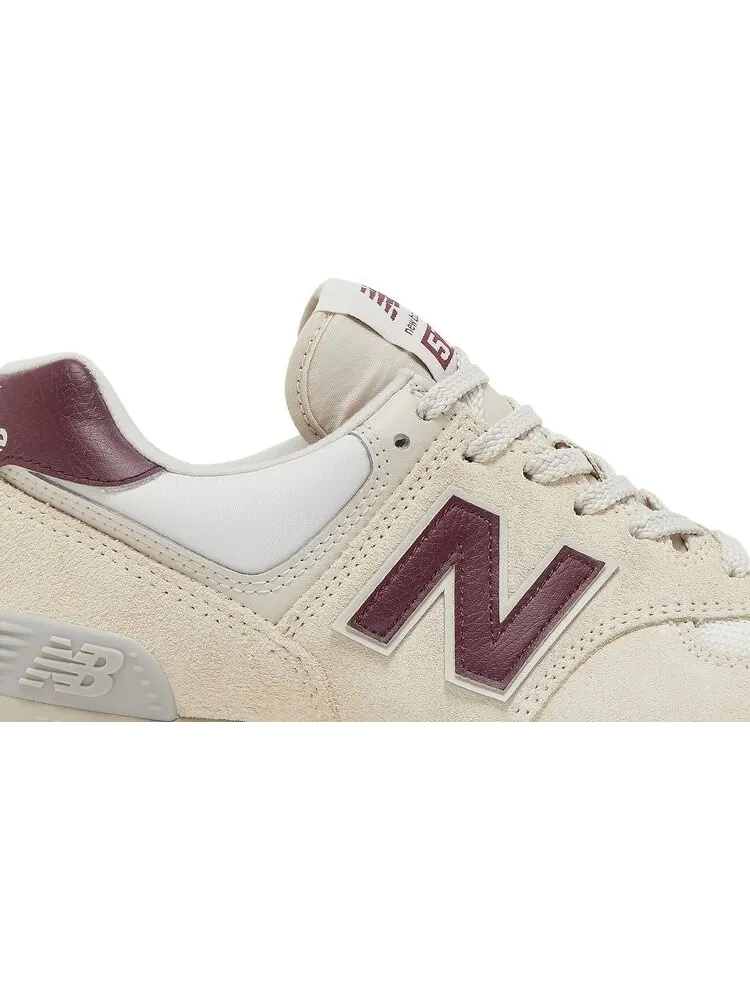 Кроссовки New Balance Wmns 574v2 'Moonbeam Burgundy' — изображение 2 из 7, бежевый