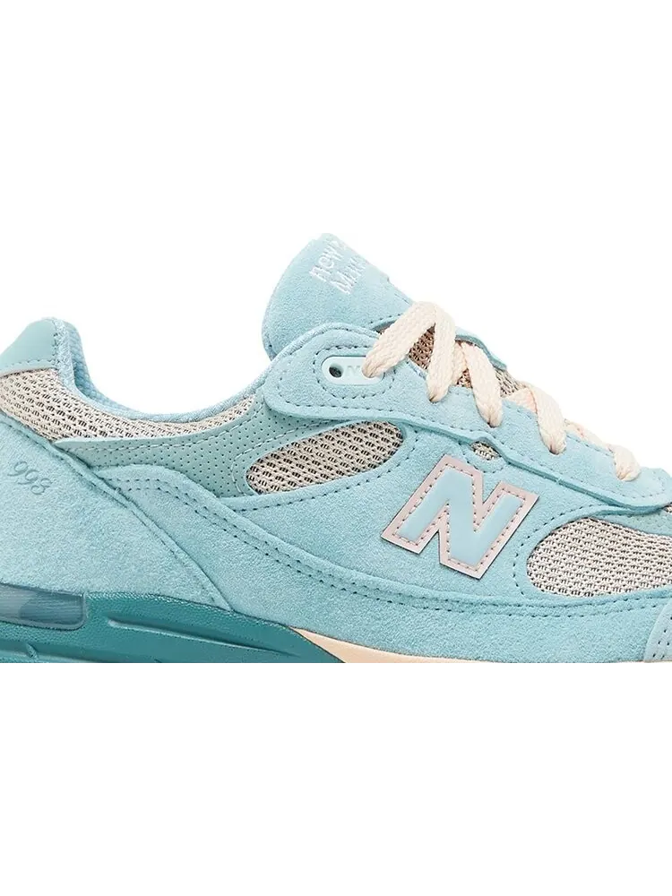 Кроссовки New Balance Joe Freshgoods x Wmns 993 Made in USA 'Performance Art - Arctic Blue' — изображение 2 из 8, синий