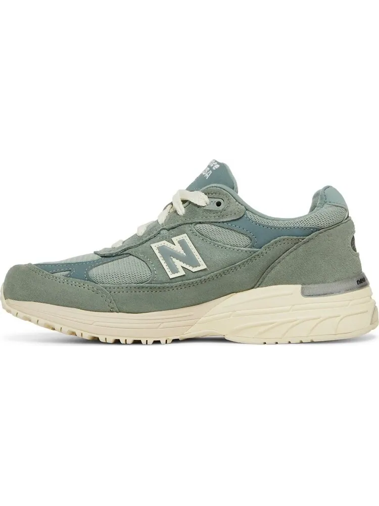 Кроссовки New Balance Kith x Wmns 993 Made in USA 'Pistachio' — изображение 3 из 8, зеленый