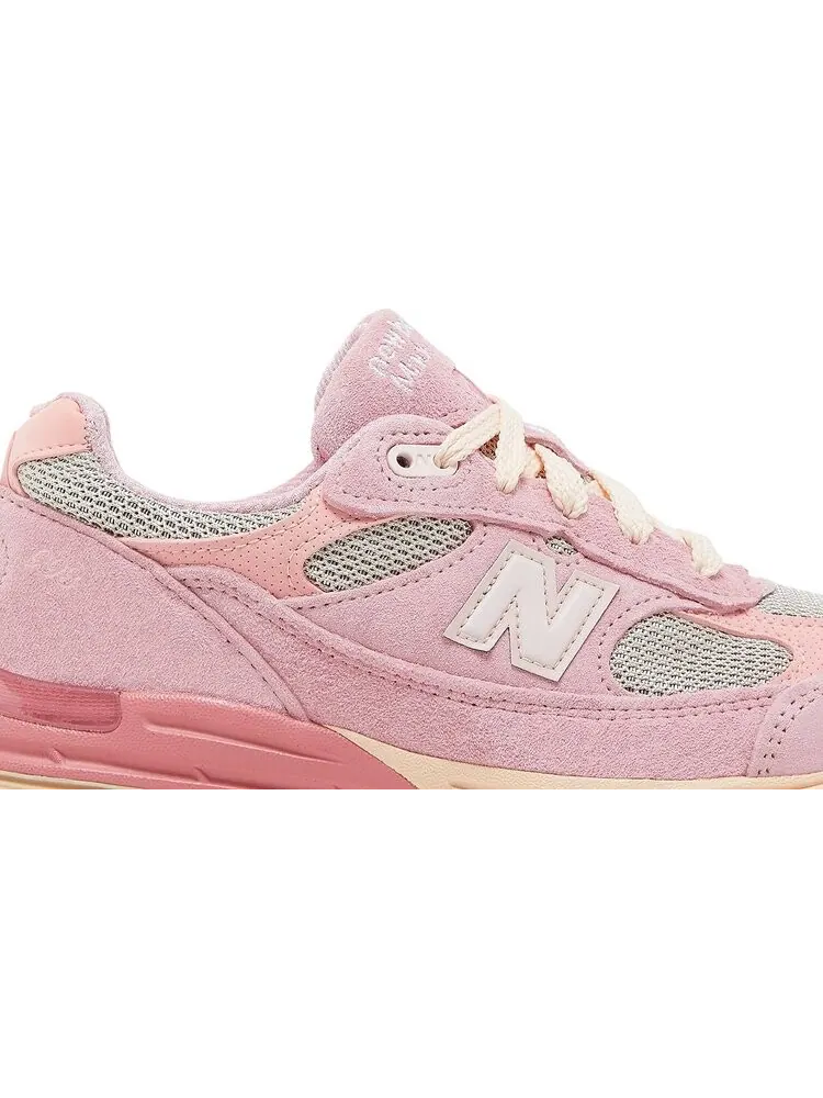Кроссовки New Balance Joe Freshgoods x Wmns 993 Made in USA 'Performance Art - Powder Pink' — изображение 2 из 8, розовый