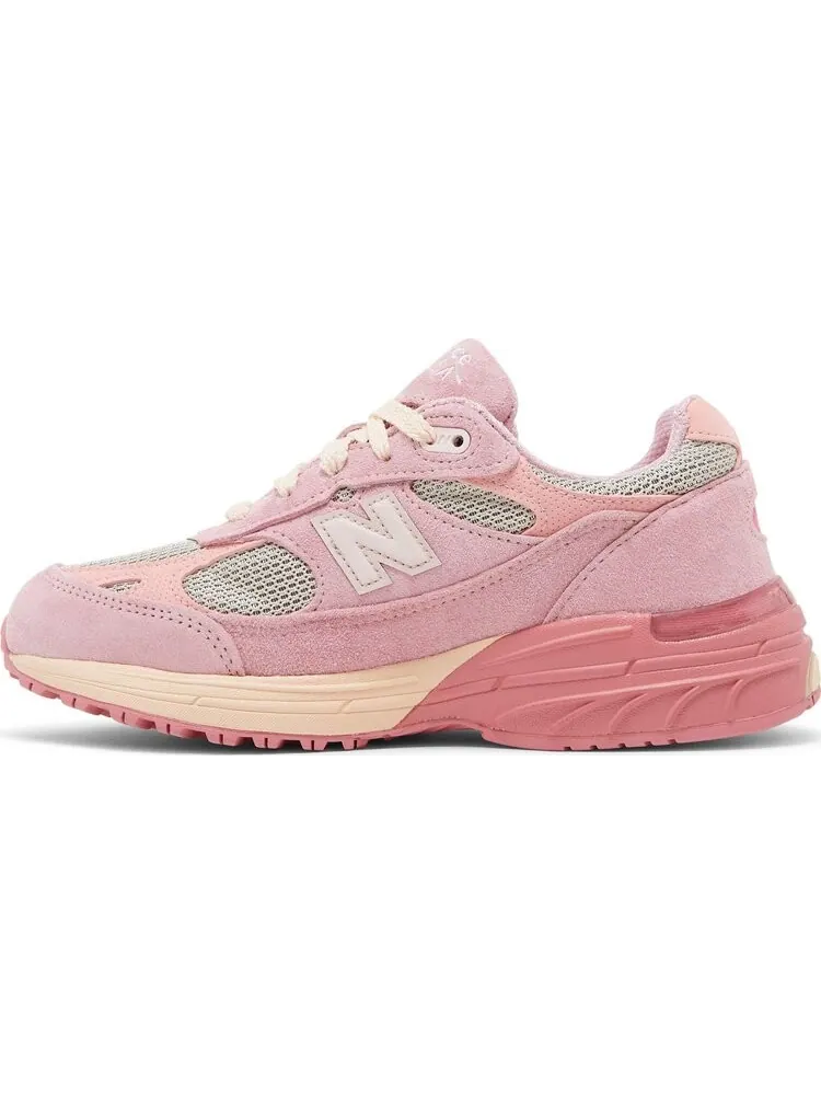 Кроссовки New Balance Joe Freshgoods x Wmns 993 Made in USA 'Performance Art - Powder Pink' — изображение 3 из 8, розовый
