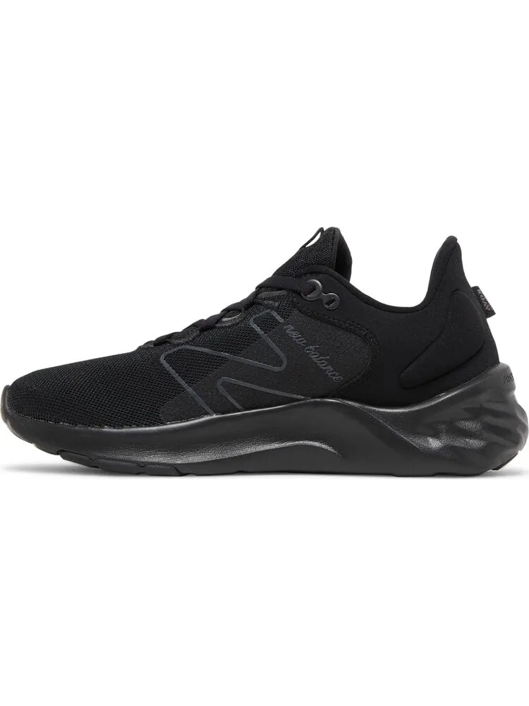 Лимитированные кроссовки New Balance Wmns Fresh Foam Roav v2 'Black Magnet' — изображение 3 из 8, черный