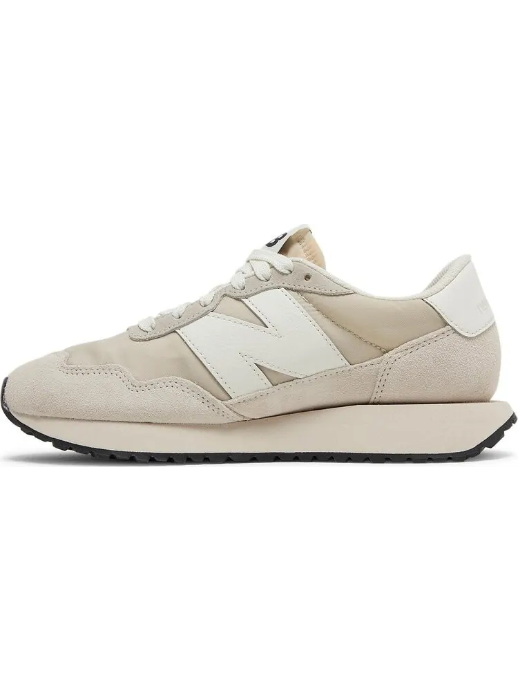 Кроссовки New Balance Wmns 237 'Moonbeam' — изображение 3 из 8, бежевый