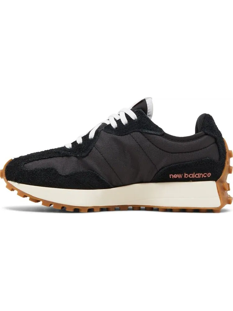 Кроссовки New Balance Wmns 327 'Black White Gum' — изображение 3 из 8, черный