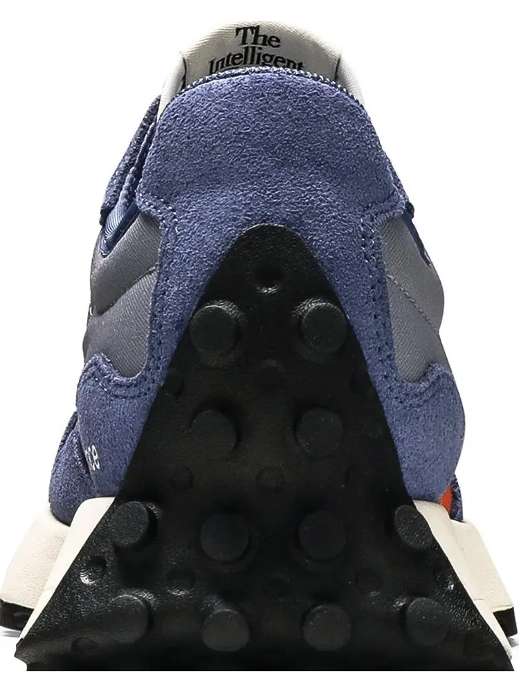 Кроссовки New Balance Wmns 327 'Magnetic Blue Varsity Orange' — изображение 7 из 8, синий