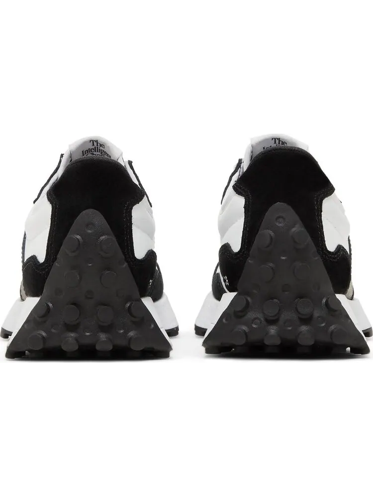 Кроссовки New Balance Wmns 327 'Black White Crocodile' — изображение 6 из 8, черный