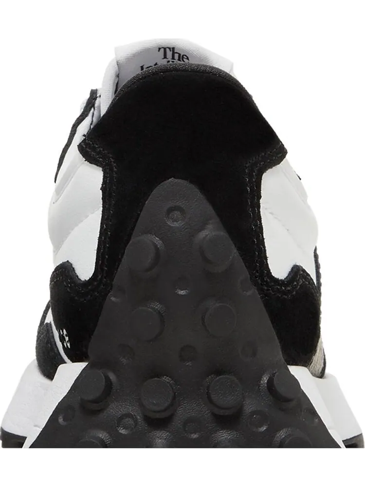 Кроссовки New Balance Wmns 327 'Black White Crocodile' — изображение 7 из 8, черный