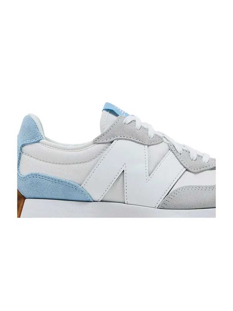 Кроссовки New Balance Wmns 327 'Reflection Bright Grey' — изображение 3 из 9, яркий серый