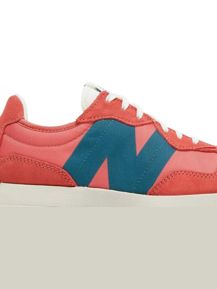 Кроссовки New Balance Wmns 327 'Red Teal' — изображение 2 из 8, красный