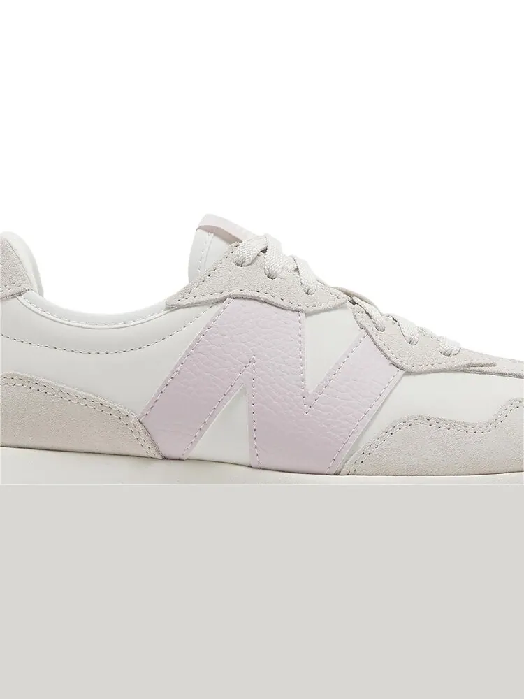 Кроссовки Wmns 327 'Moonbeam December Sky' — изображение 2 из 4, бежевый