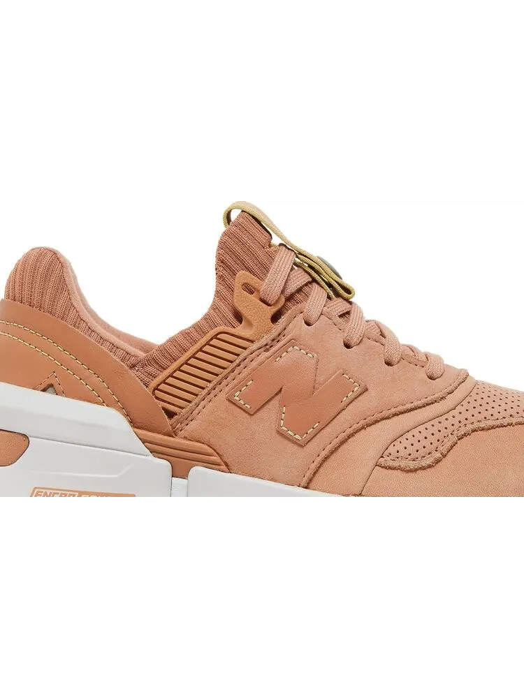 Кроссовки New Balance Wmns 997S 'Pink' — изображение 2 из 8, розовый