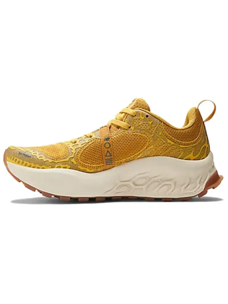 Кроссовки New Balance Wmns Fresh Foam X Hierro v8 — изображение 3 из 7, желтый