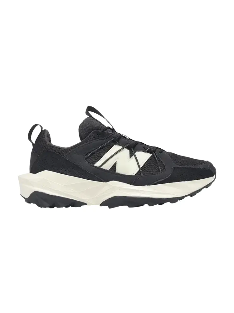 Кроссовки New Balance Wmns Tektrel D Wide — изображение 1 из 1, черный