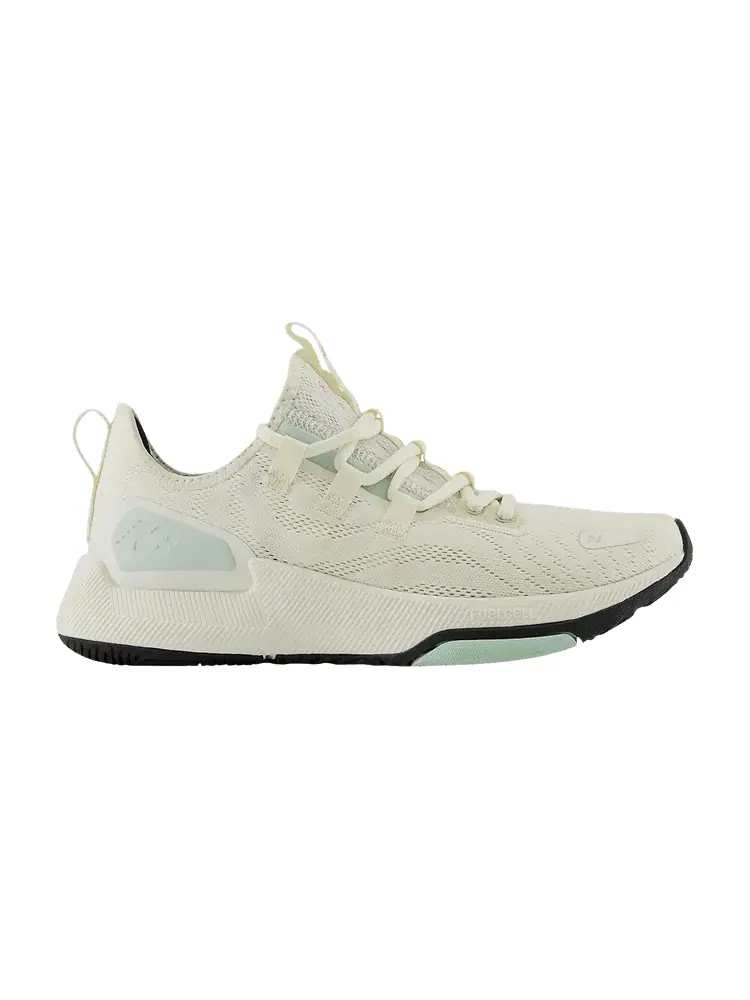 Кроссовки New Balance Wmns FuelCell Trainer v2 Calcium Clay Ash — изображение 1 из 1, серый