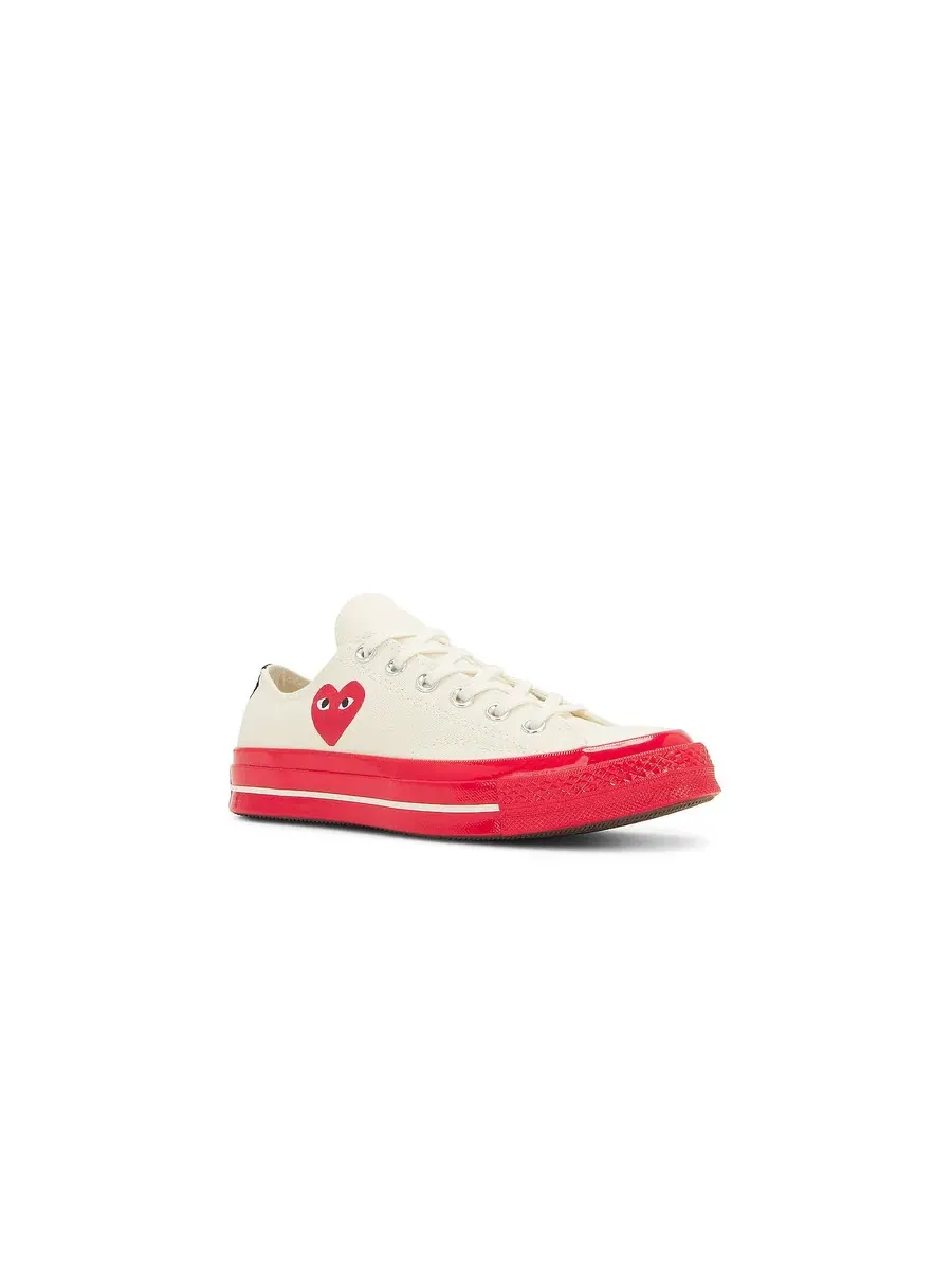 Мужские кроссовки Comme Des Garcons X CDG Play Off White — изображение 2 из 3, белый