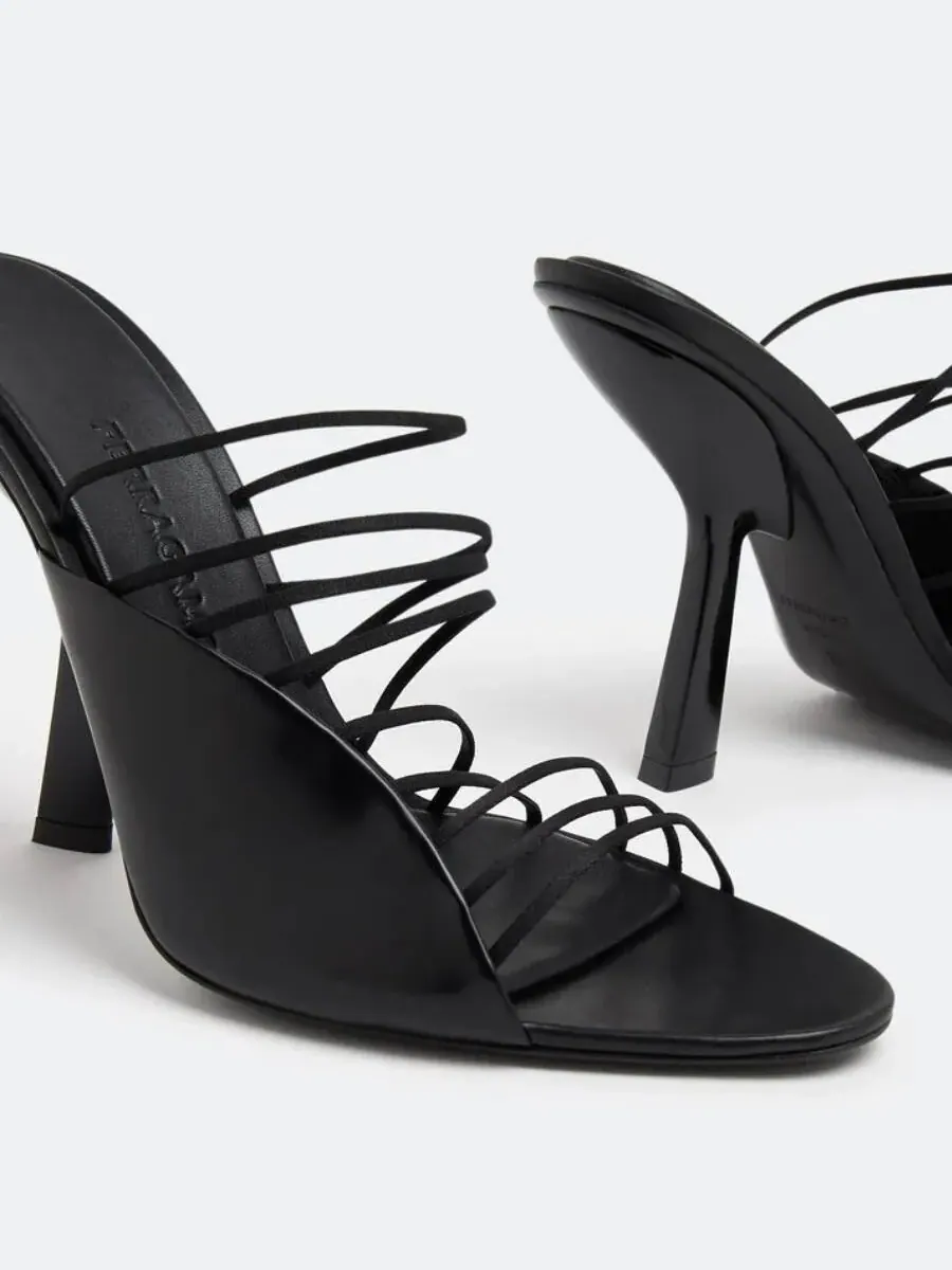 Босоножки Ferragamo Altaire с ремешками — изображение 4 из 4, черный